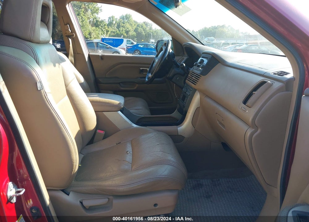 2004 HONDA PILOT VIN: 2HKYF18584H537506