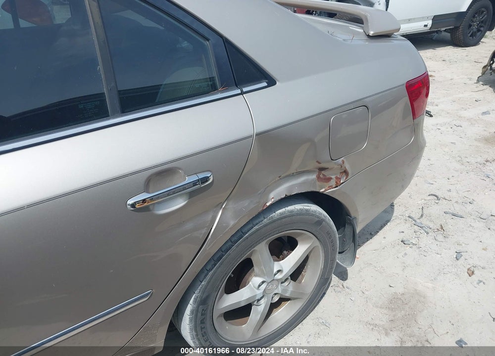 2008 HYUNDAI SONATA LIMITED V6/SE V6 VIN: 5NPEU46F08H359702