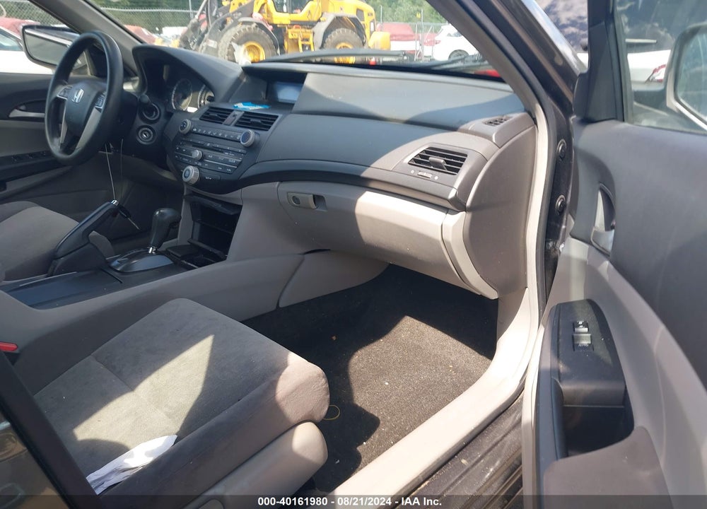 2009 HONDA ACCORD 2.4 LX-P VIN: 1HGCP26419A034648