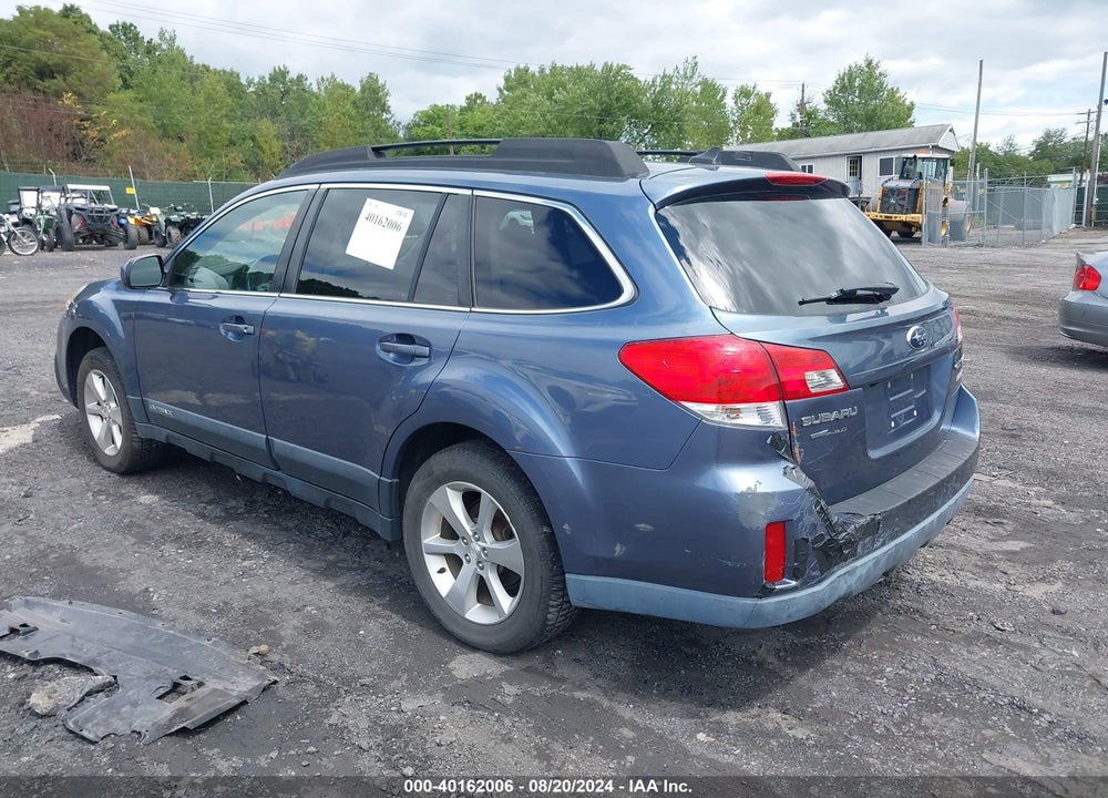 2013 SUBARU OUTBACK 2.5I LIMITED VIN: 4S4BRBKC8D3216227