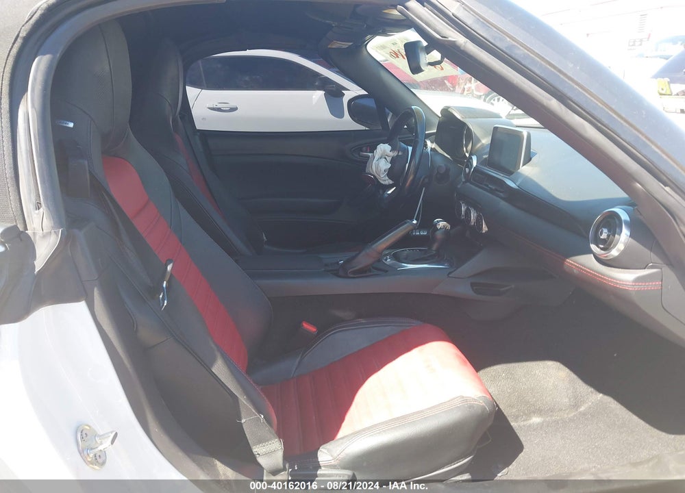 2017 FIAT 124 SPIDER ELABORAZIONE ABARTH VIN: JC1NFAEKXH0130400