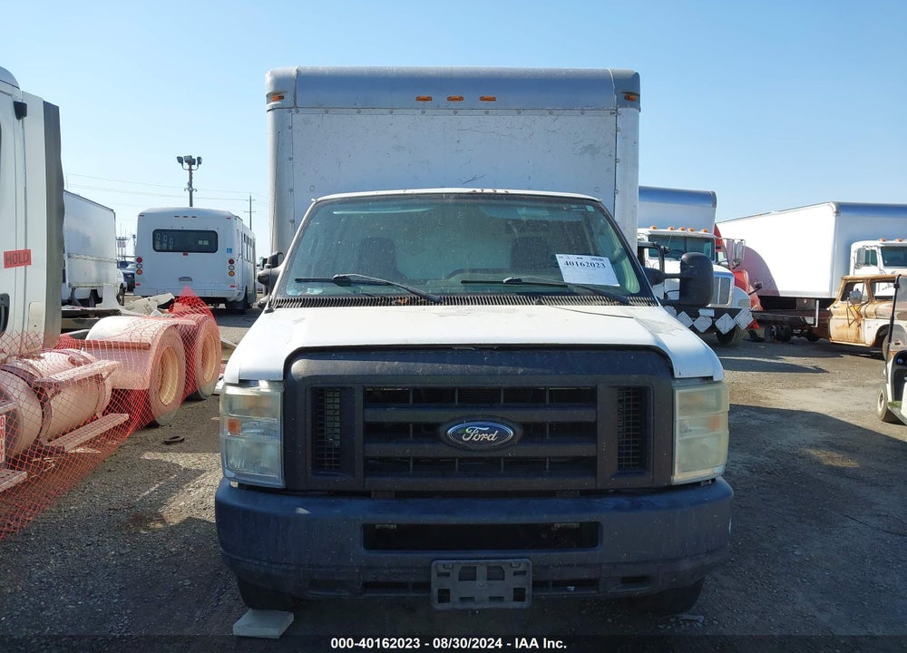 2009 FORD E-350 CUTAWAY VIN: 1FDWE35L29DA36998