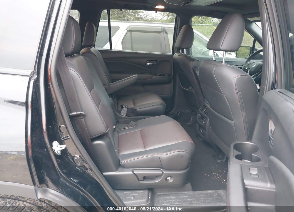2022 HONDA PILOT VIN: 5FNYF6H70NB011885