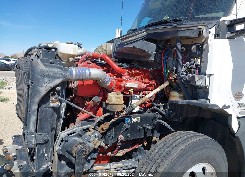 2017 KENWORTH T680 VIN: 1XKYD49X6HJ126095