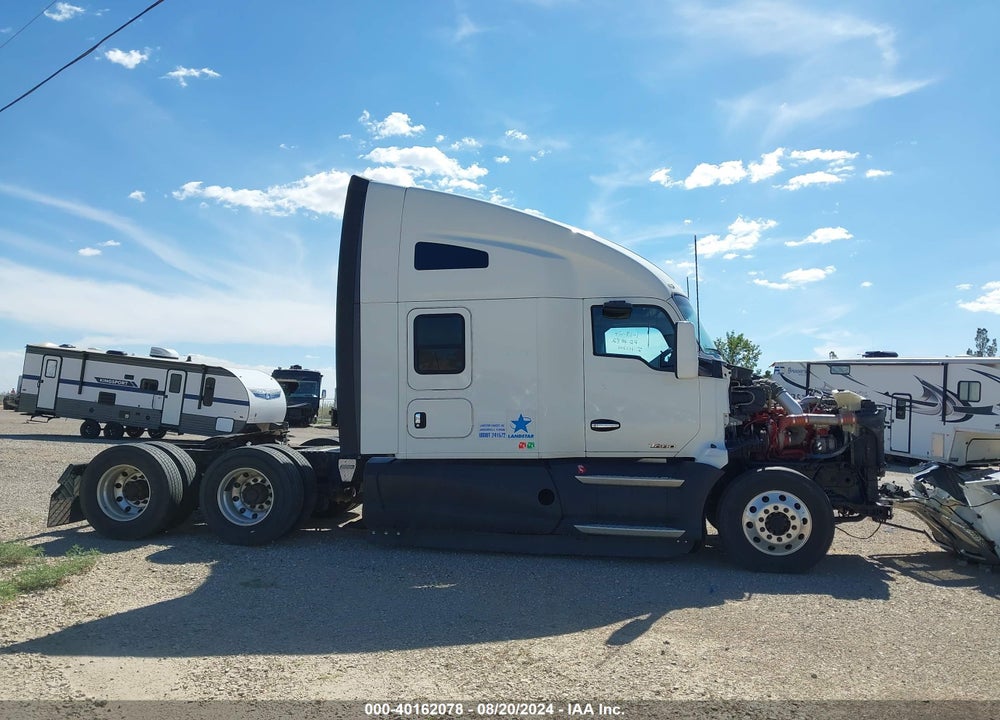 2017 KENWORTH T680 VIN: 1XKYD49X6HJ126095
