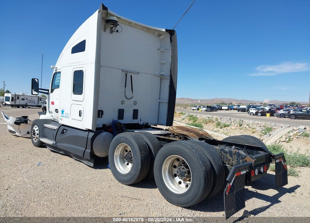 2017 KENWORTH T680 VIN: 1XKYD49X6HJ126095
