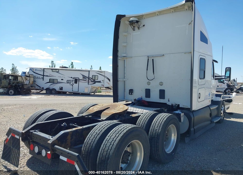 2017 KENWORTH T680 VIN: 1XKYD49X6HJ126095
