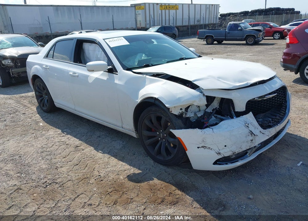2018 CHRYSLER 300 300S VIN: 2C3CCABG2JH269848