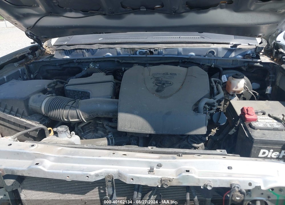 2018 TOYOTA TACOMA SR5 V6 VIN: 3TMAZ5CN9JM075311