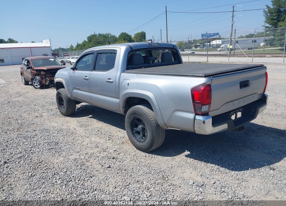 2018 TOYOTA TACOMA SR5 V6 VIN: 3TMAZ5CN9JM075311