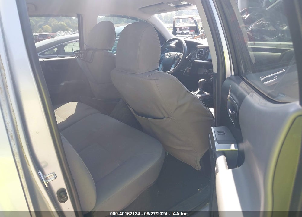 2018 TOYOTA TACOMA SR5 V6 VIN: 3TMAZ5CN9JM075311