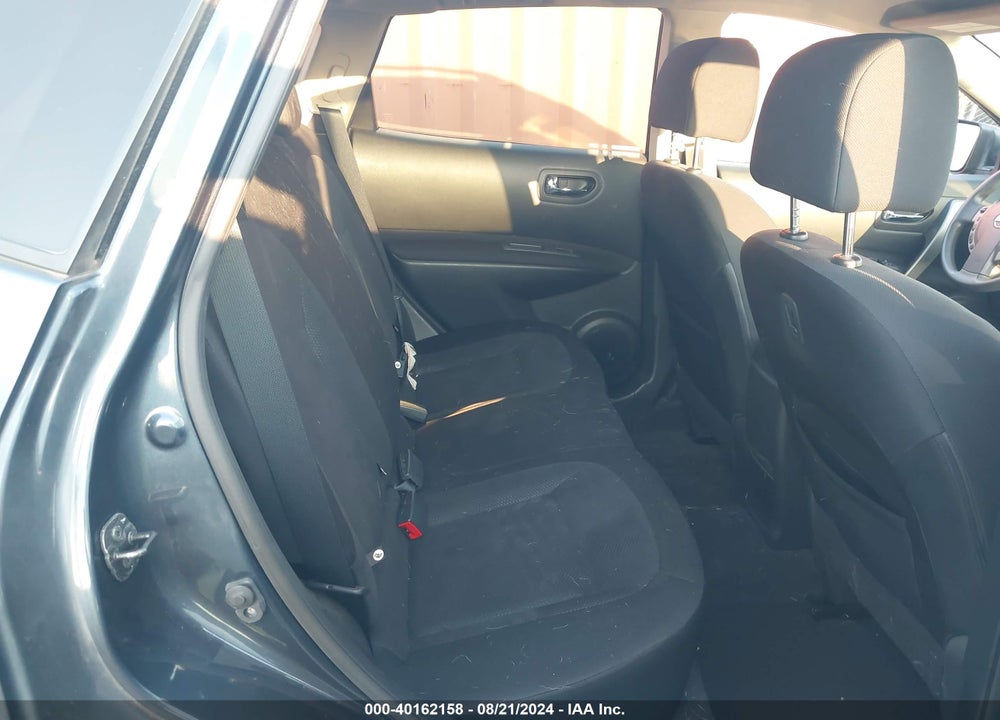 2015 NISSAN ROGUE SELECT S VIN: JN8AS5MV2FW770129