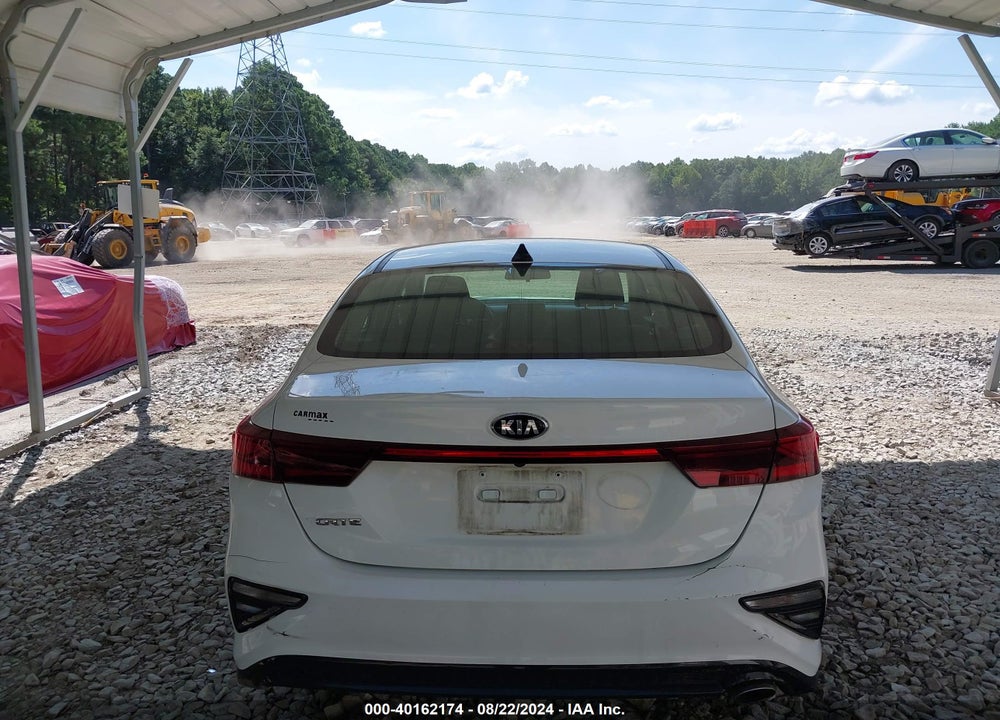 2019 KIA FORTE LXS VIN: 3KPF24AD6KE040493
