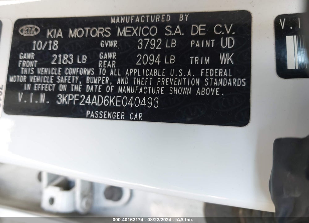 2019 KIA FORTE LXS VIN: 3KPF24AD6KE040493