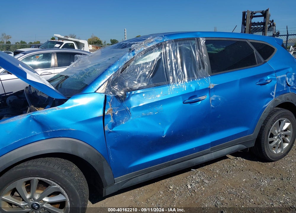 2018 HYUNDAI TUCSON SE VIN: KM8J2CA42JU635034