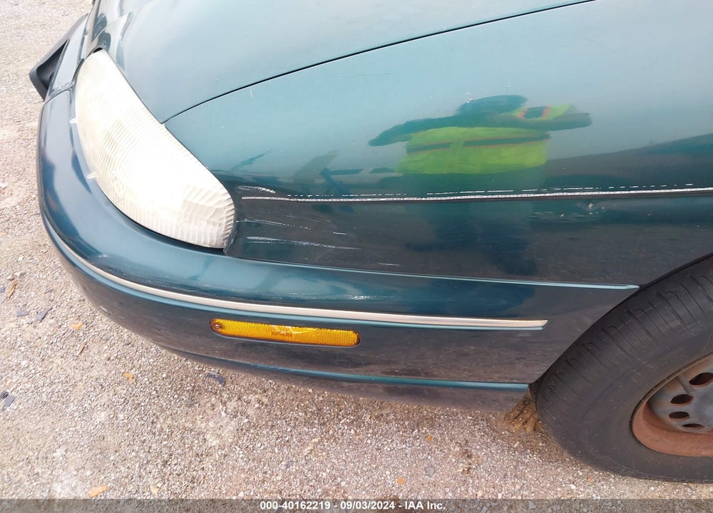 2001 CHEVROLET LUMINA VIN: 2G1WL52J211244428