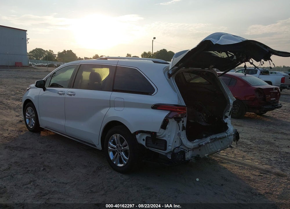 2024 TOYOTA SIENNA PLATINUM VIN: 5TDESKFC8RS108521