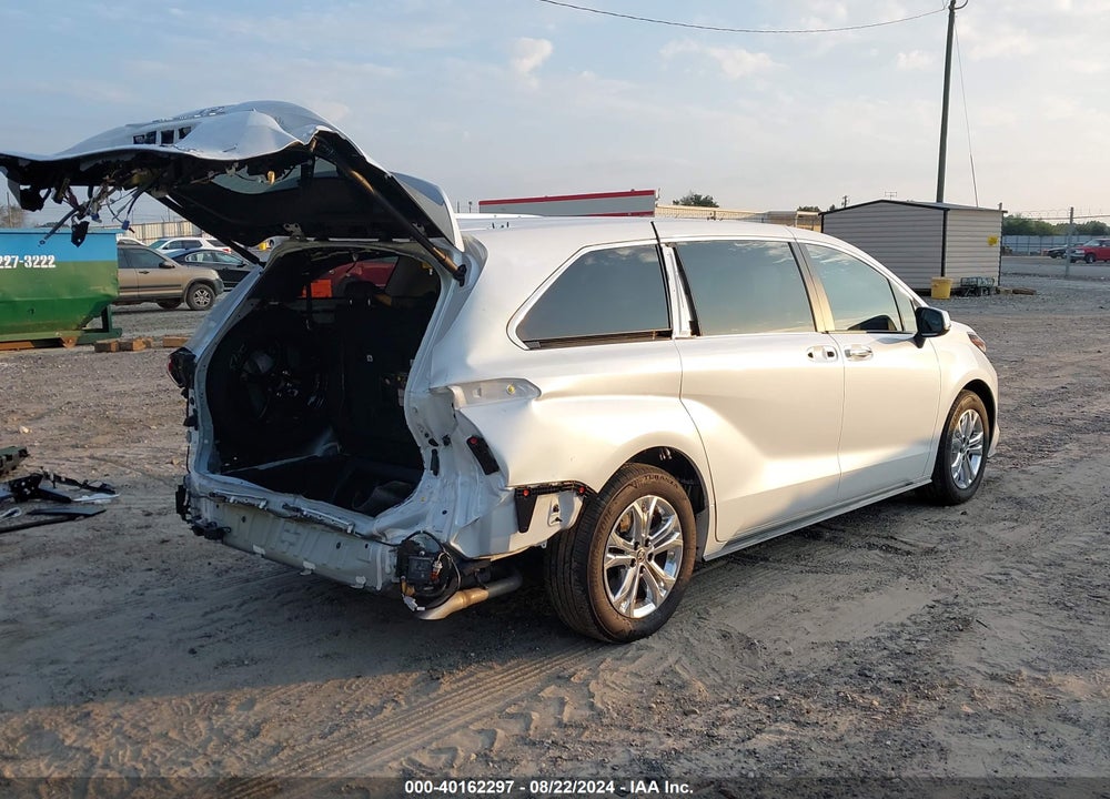 2024 TOYOTA SIENNA PLATINUM VIN: 5TDESKFC8RS108521