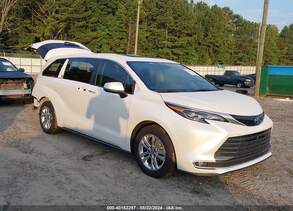 2024 TOYOTA SIENNA PLATINUM VIN: 5TDESKFC8RS108521