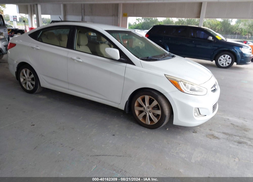 2014 HYUNDAI ACCENT GLS VIN: KMHCU4AEXEU717858