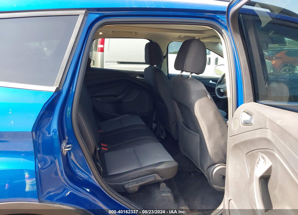 2017 FORD ESCAPE SE VIN: 1FMCU9G9XHUE68005