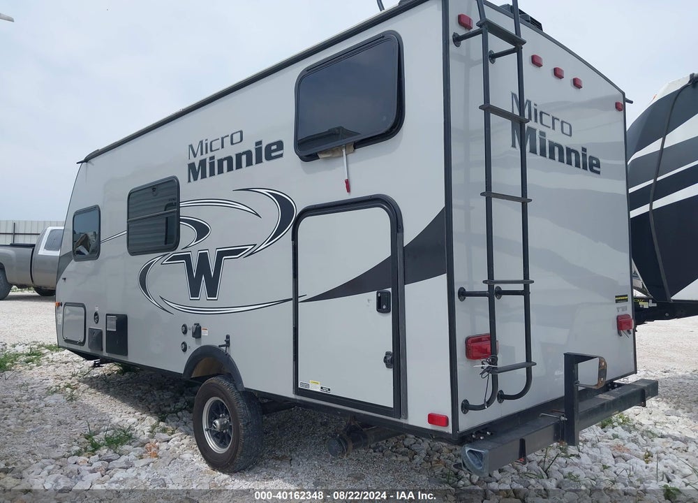 2018 WINNEBAGO MICRO 1700BH VIN: 54CTM2G10J3036525