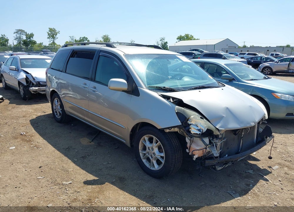 2005 TOYOTA SIENNA XLE VIN: 5TDZA22C45S295924