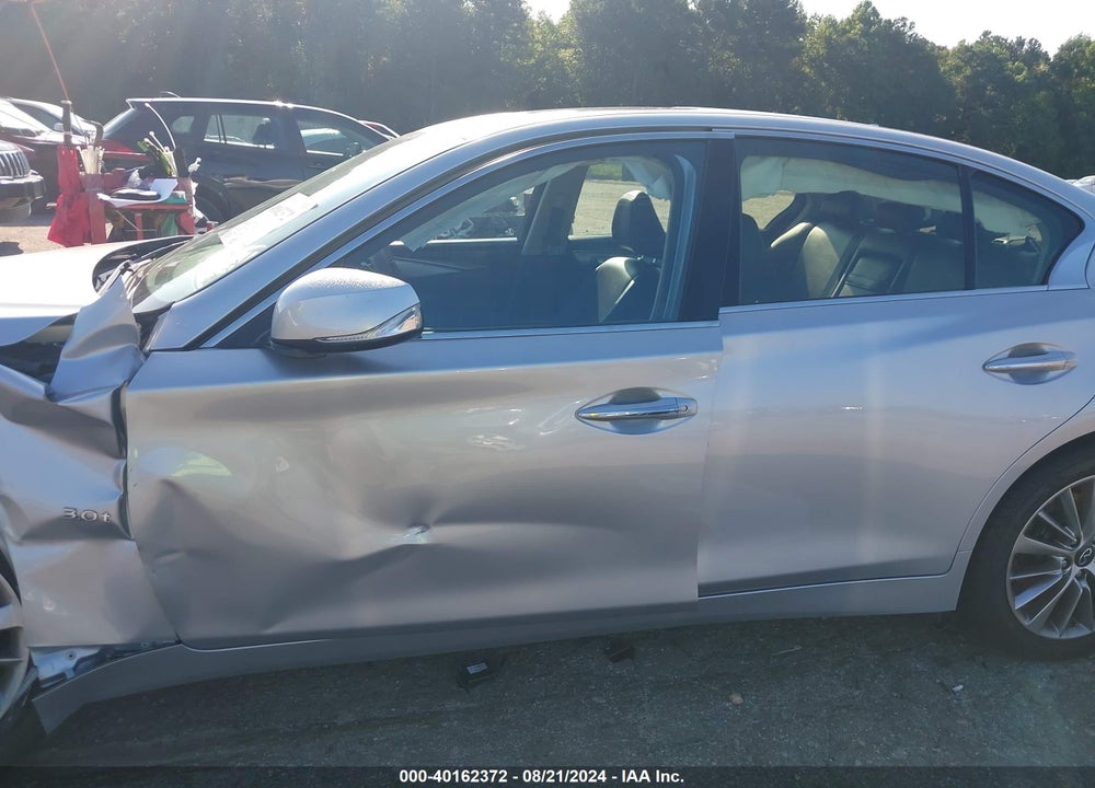 2020 INFINITI Q50 LUXE AWD VIN: JN1EV7AR5LM256468