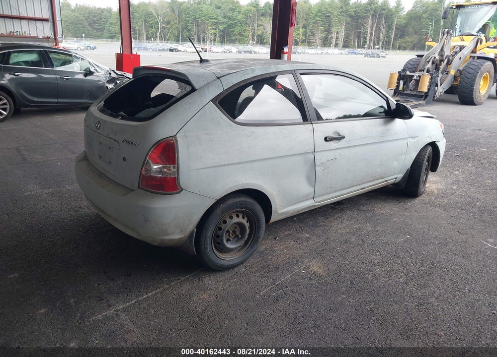 2009 HYUNDAI ACCENT GS VIN: KMHCM36C79U113630