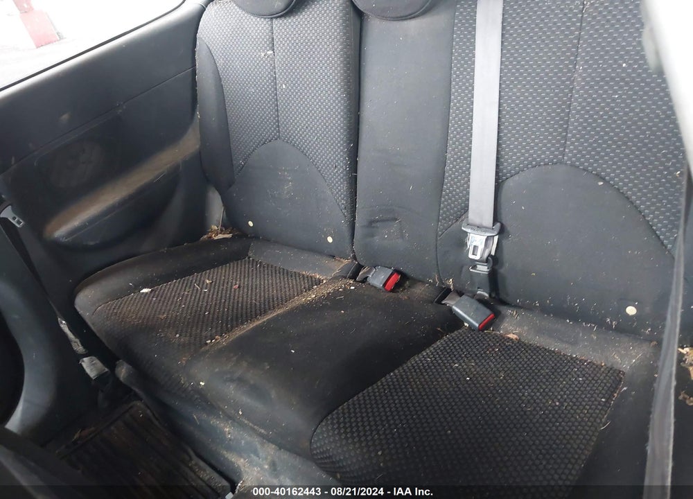 2009 HYUNDAI ACCENT GS VIN: KMHCM36C79U113630