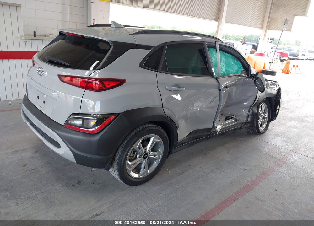 2022 HYUNDAI KONA SEL VIN: KM8K62AB8NU808191