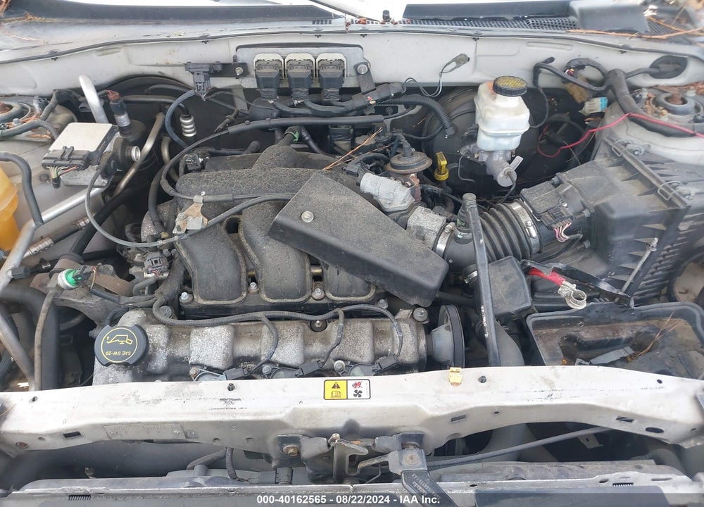 2005 FORD ESCAPE LIMITED VIN: 1FMYU94155KD75260