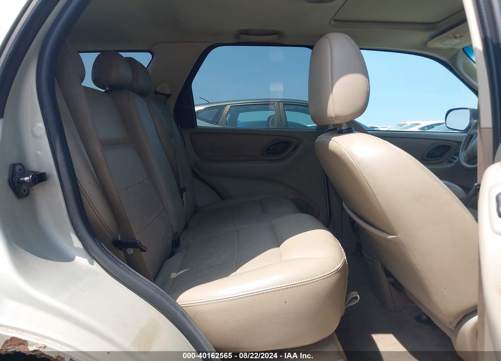 2005 FORD ESCAPE LIMITED VIN: 1FMYU94155KD75260