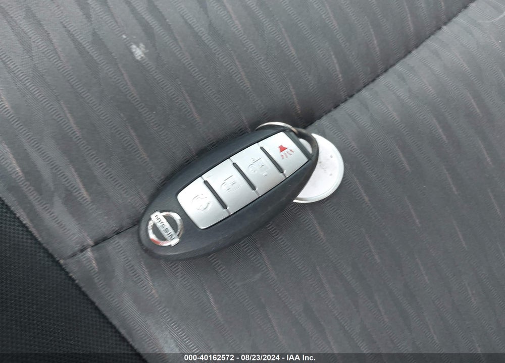 2017 NISSAN ROGUE SV VIN: JN8AT2MT3HW133005