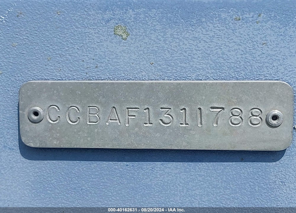 1988 CHRIS CRAFT STINGER VIN: CCBAF131I788
