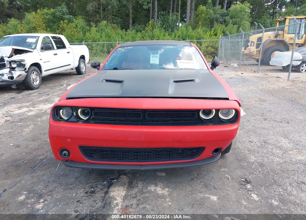 2019 DODGE CHALLENGER SXT VIN: 2C3CDZAG4KH557286