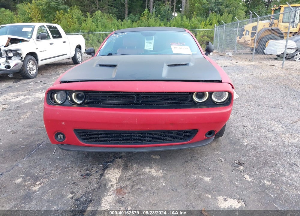 2019 DODGE CHALLENGER SXT VIN: 2C3CDZAG4KH557286