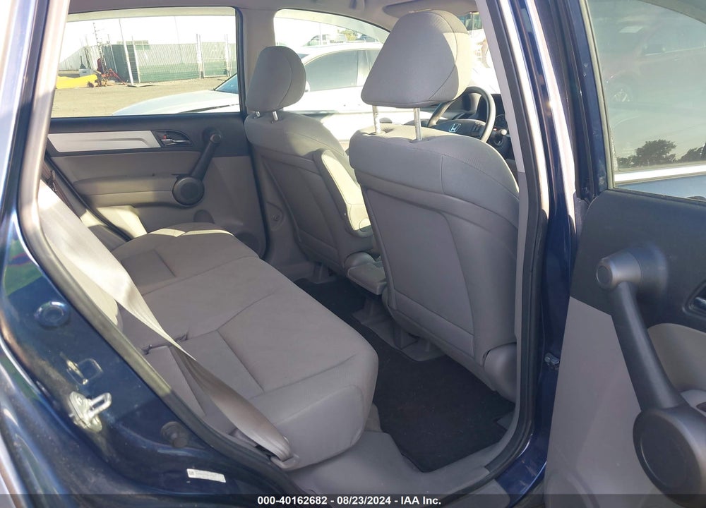 2011 HONDA CR-V LX VIN: 5J6RE4H33BL073910