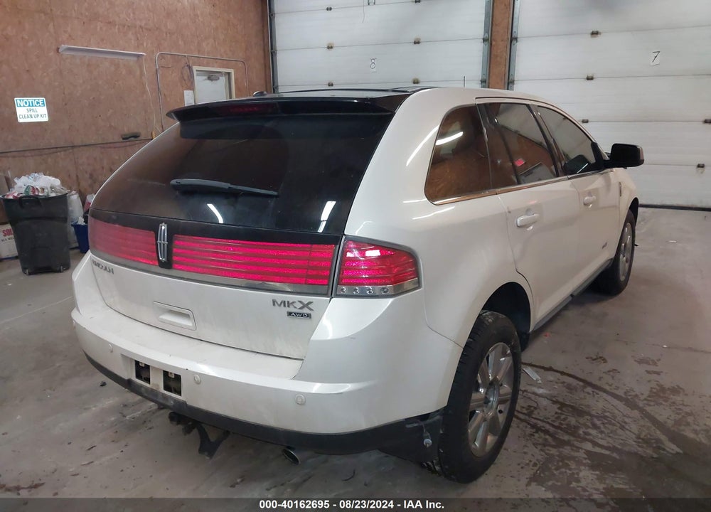 2008 LINCOLN MKX VIN: 2LMDU88C88BJ24935