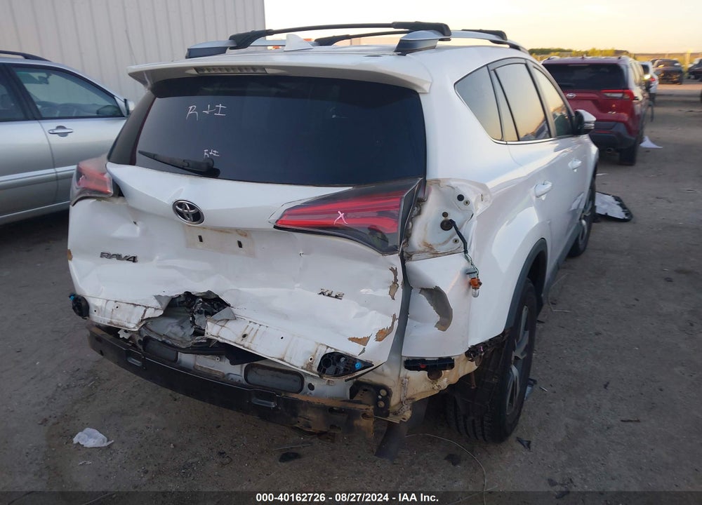 2016 TOYOTA RAV4 XLE VIN: 2T3WFREV7GW278806
