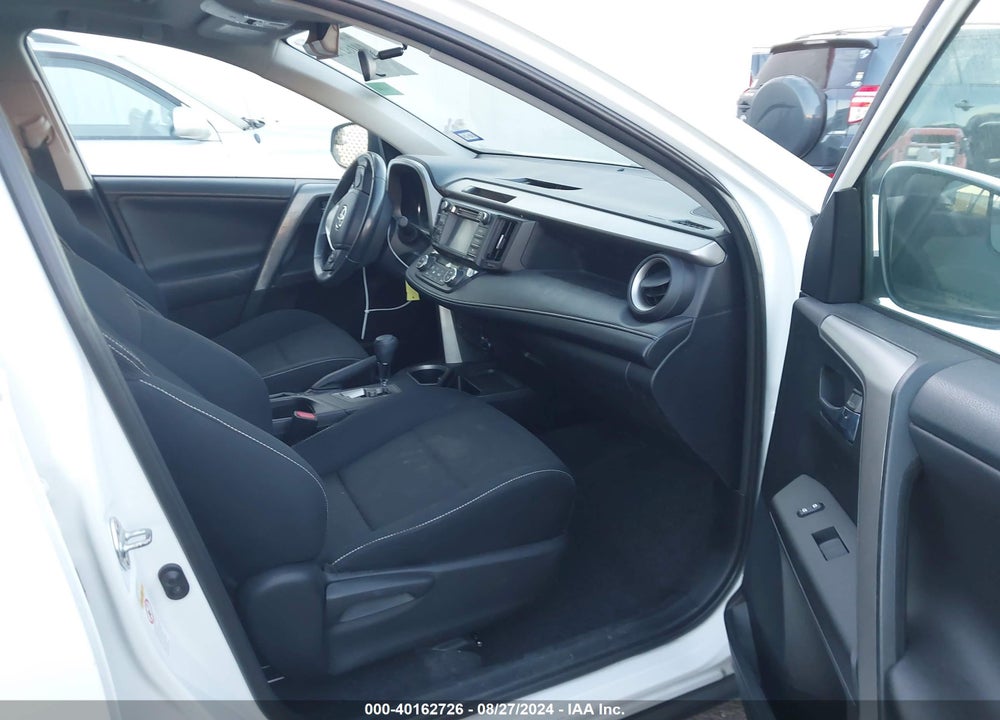 2016 TOYOTA RAV4 XLE VIN: 2T3WFREV7GW278806