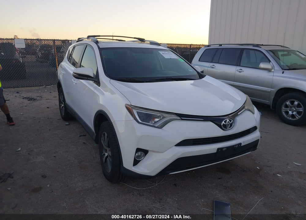 2016 TOYOTA RAV4 XLE VIN: 2T3WFREV7GW278806