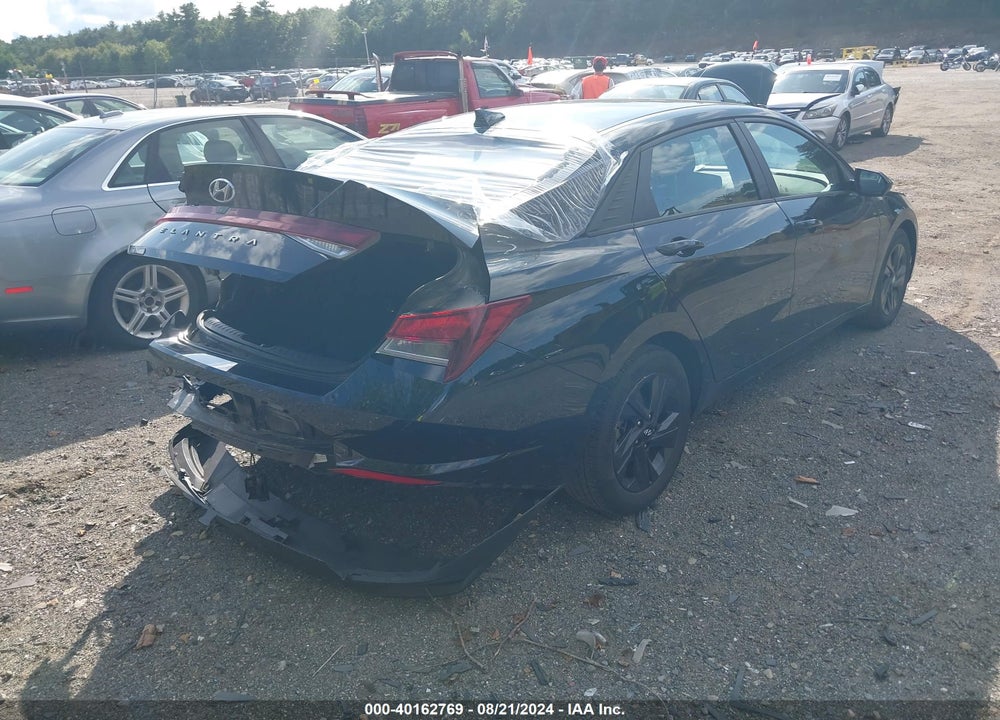 2022 HYUNDAI ELANTRA SEL VIN: 5NPLM4AG1NH072517