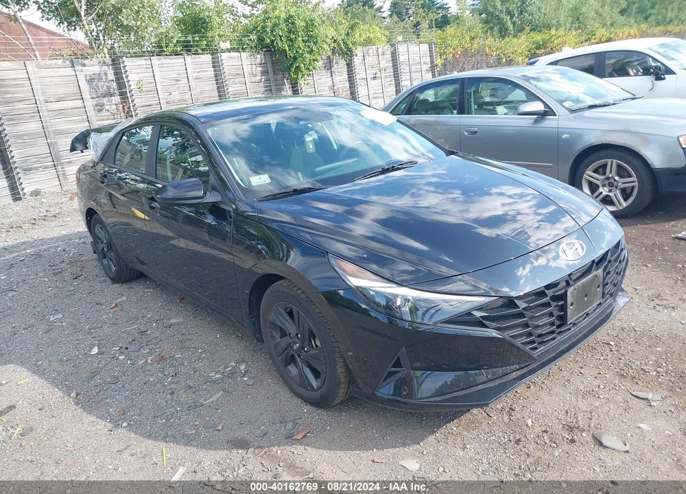 2022 HYUNDAI ELANTRA SEL VIN: 5NPLM4AG1NH072517