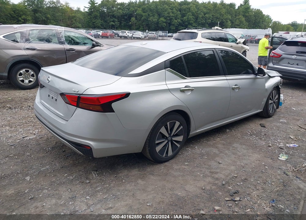 2022 NISSAN ALTIMA SV FWD VIN: 1N4BL4DV9NN365497