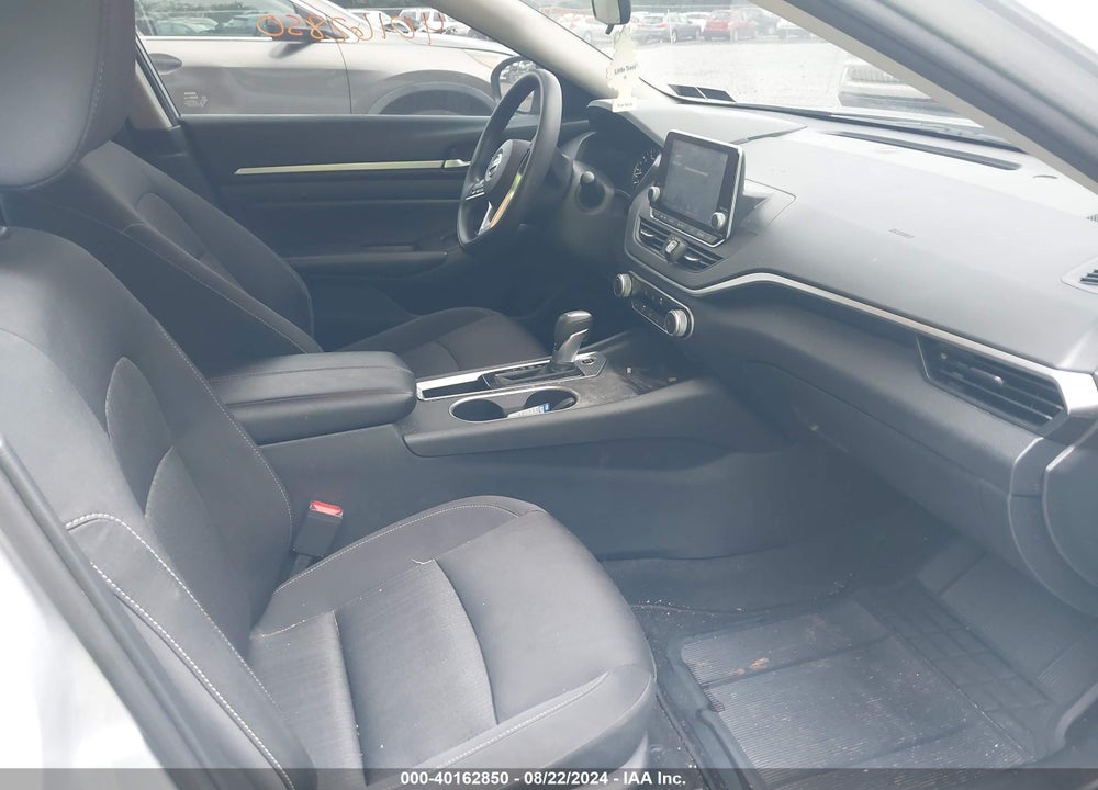 2022 NISSAN ALTIMA SV FWD VIN: 1N4BL4DV9NN365497
