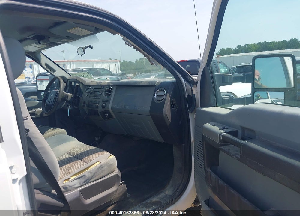 2013 FORD F-250 XLT VIN: 1FT7W2B65DEB35428