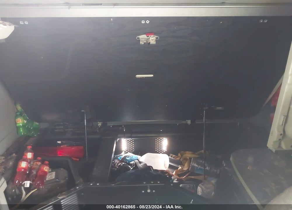 2019 KENWORTH T680 VIN: 1XKYD49X1KJ343559