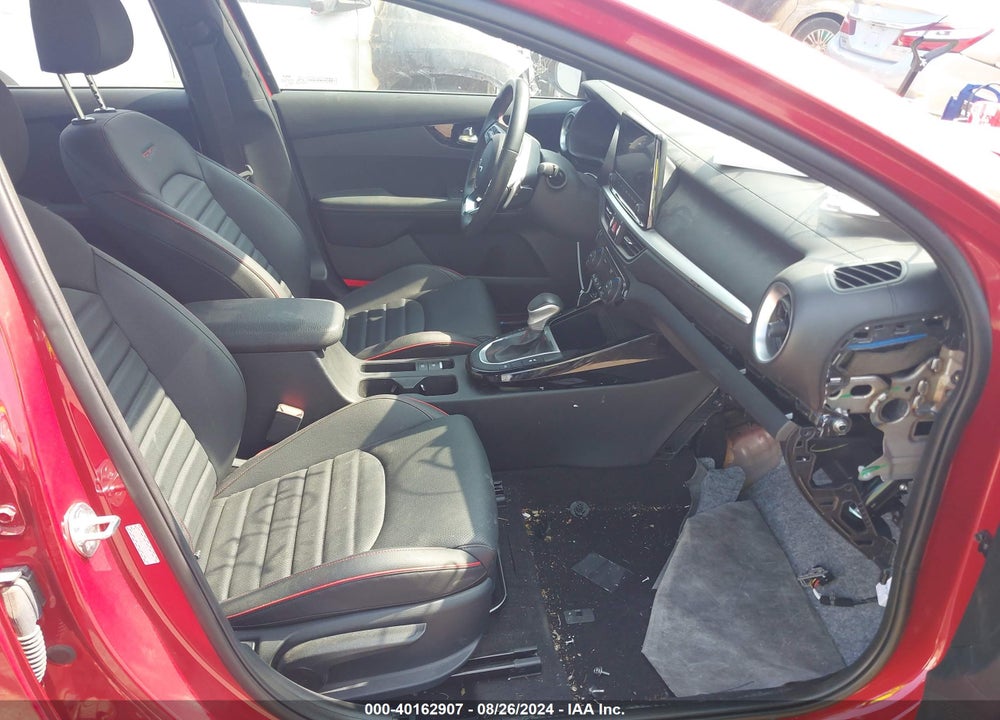 2024 KIA FORTE GT VIN: 3KPF44AC1RE706249