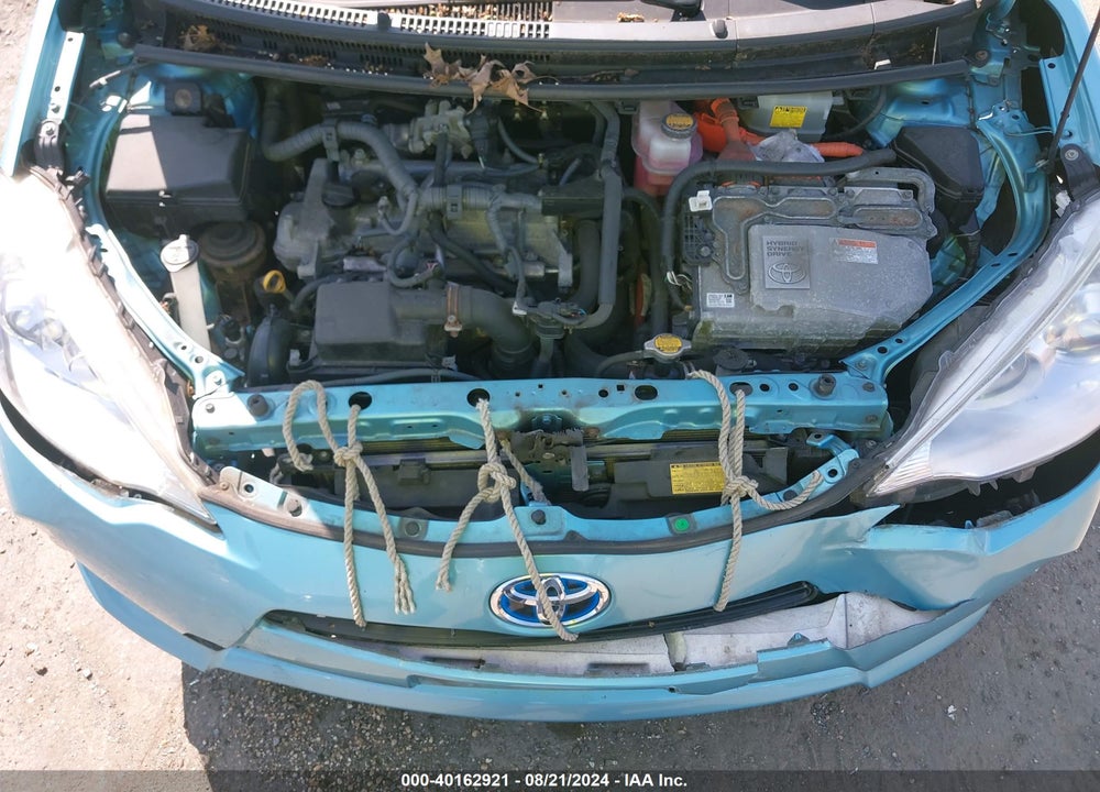2014 TOYOTA PRIUS C TWO VIN: JTDKDTB30E1064708